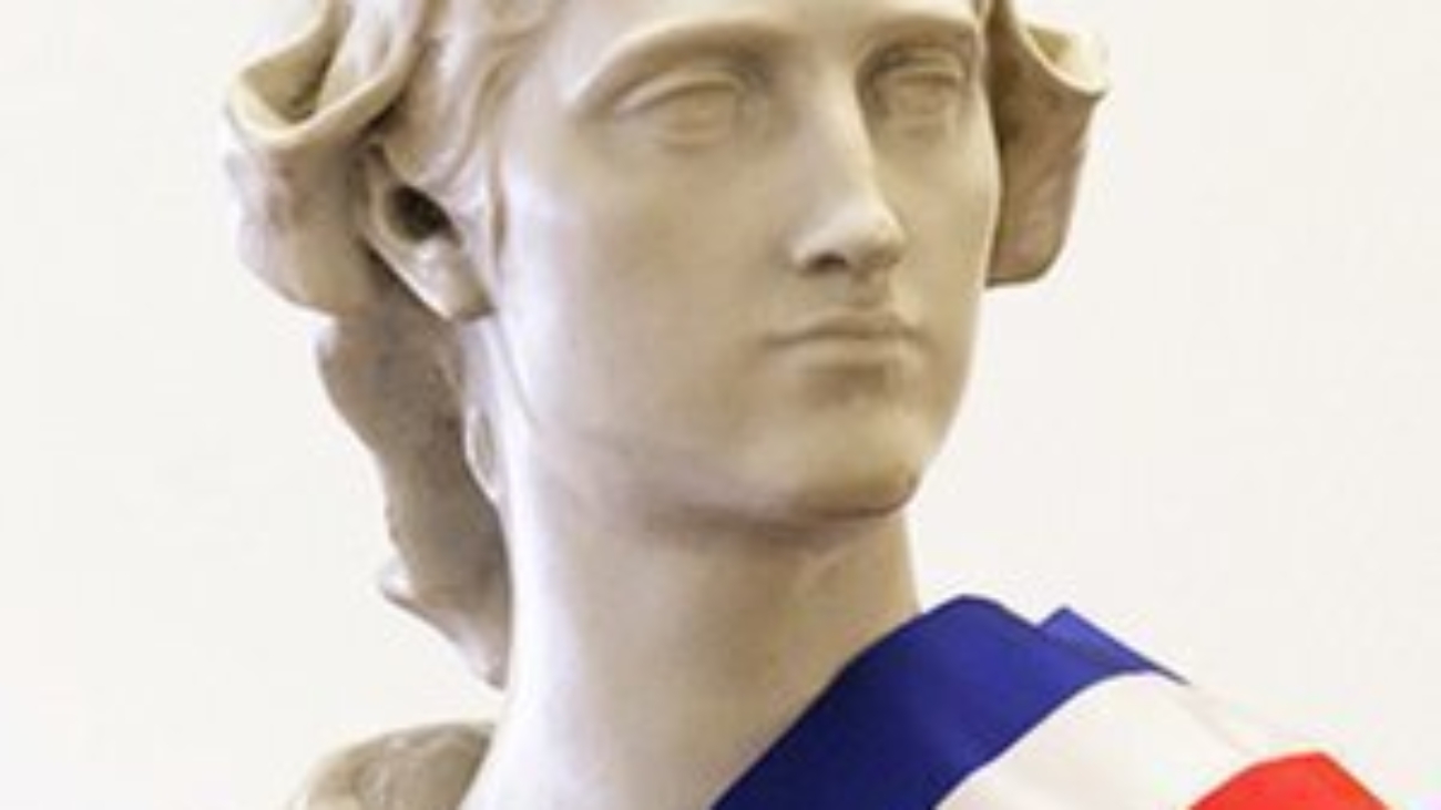 aba0f59395beac7f33c9135df0199cc1_Saint-PC3A8re-1